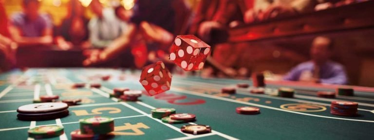 Filipino players enjoying online bingo rooms on royalmanila mobile